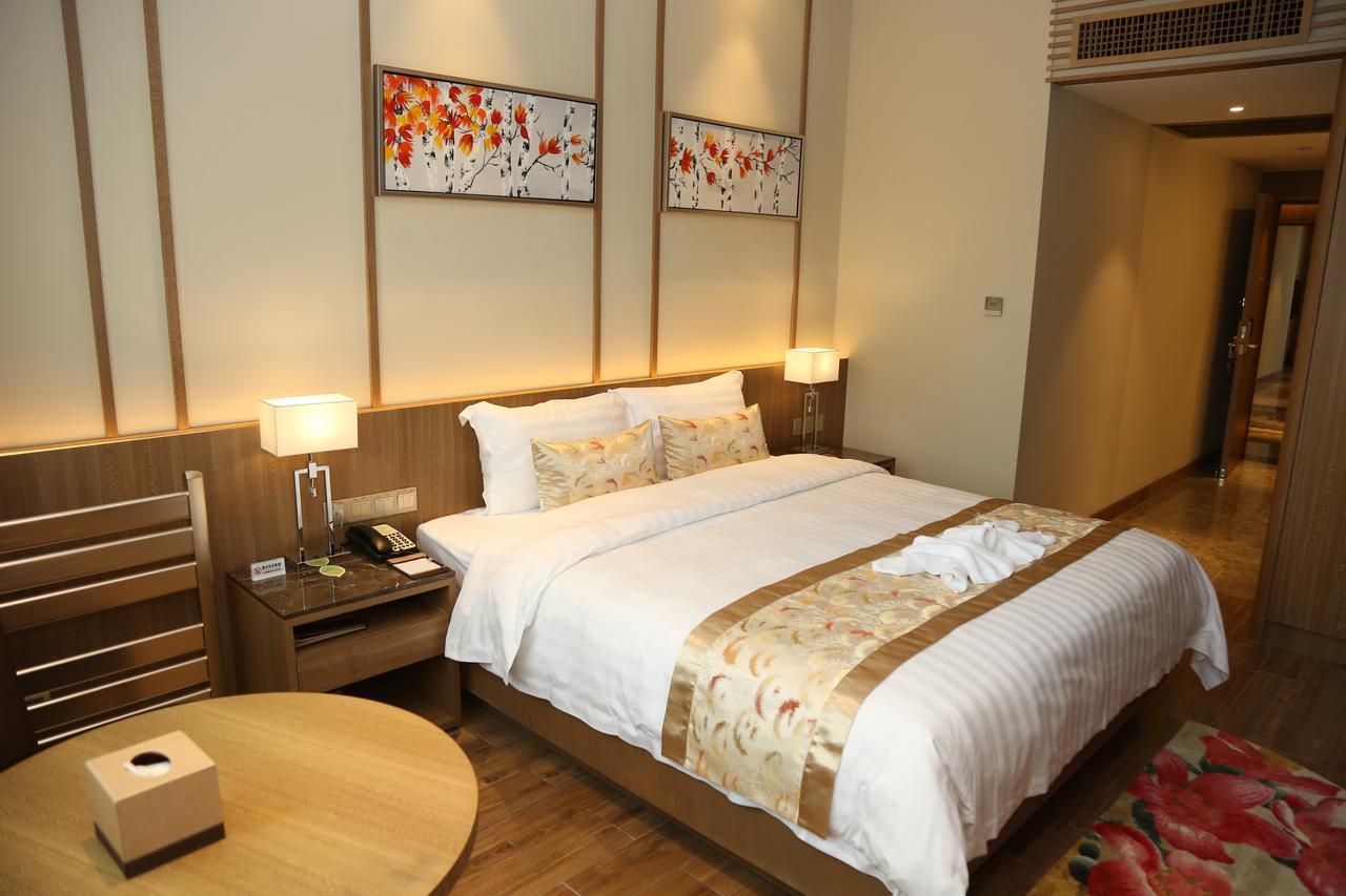 Southern-Club Station 1 Hotel-Free Canton Fair Shuttle Bus Exterior foto